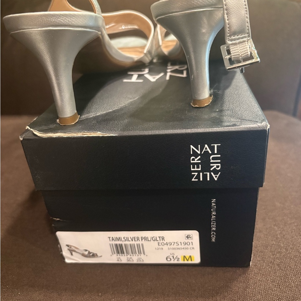 Naturalizer Silver Strappy Heels